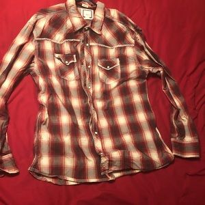 Shirt too small for me.